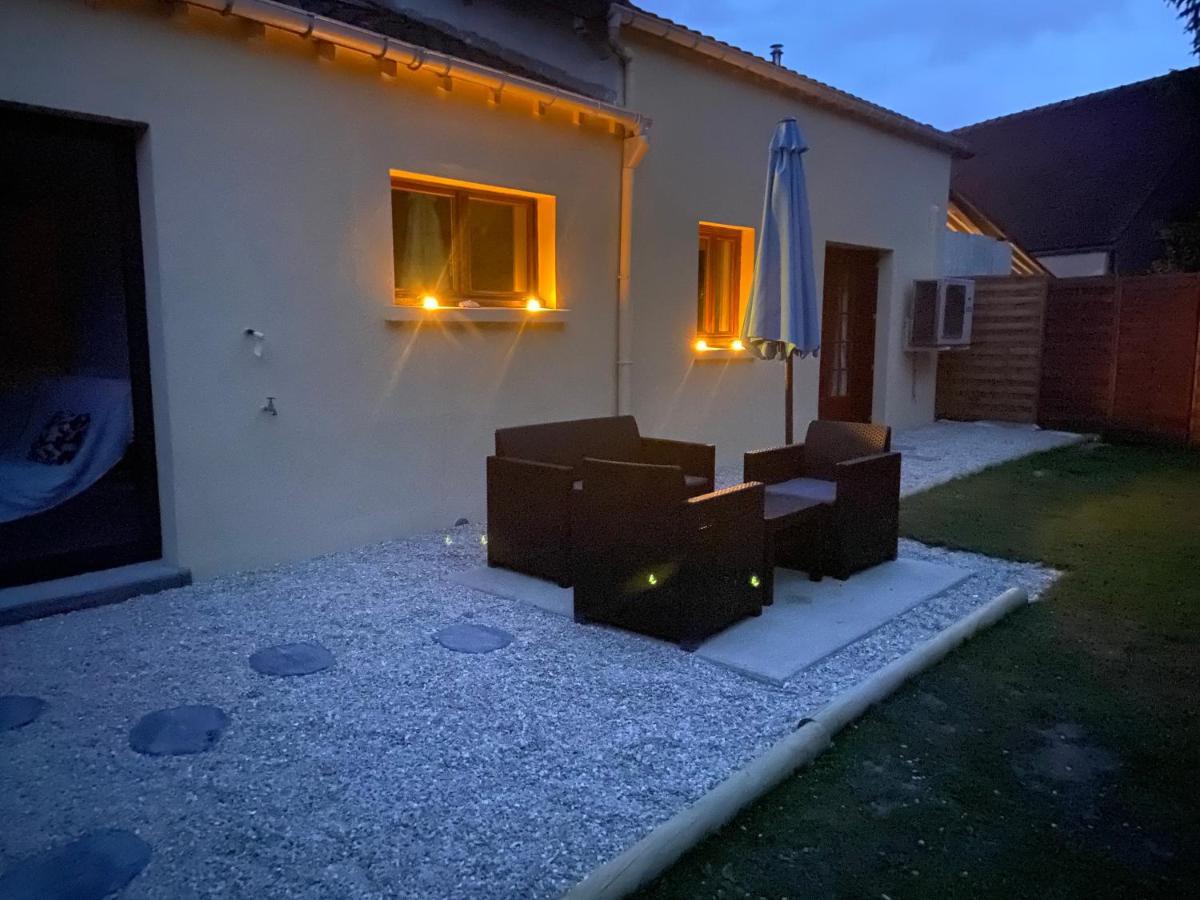 La Brie A 15Mn De Disneyland Et Village Nature Neufmoutiers-en-Brie Buitenkant foto